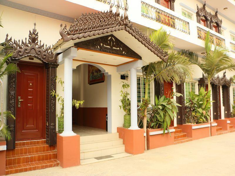 Mandalay White House Hotel מראה חיצוני תמונה